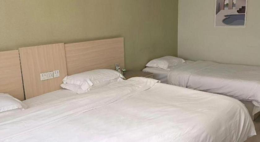Super 8 Hotel Chengde Imperial Summer Resort מראה חיצוני תמונה